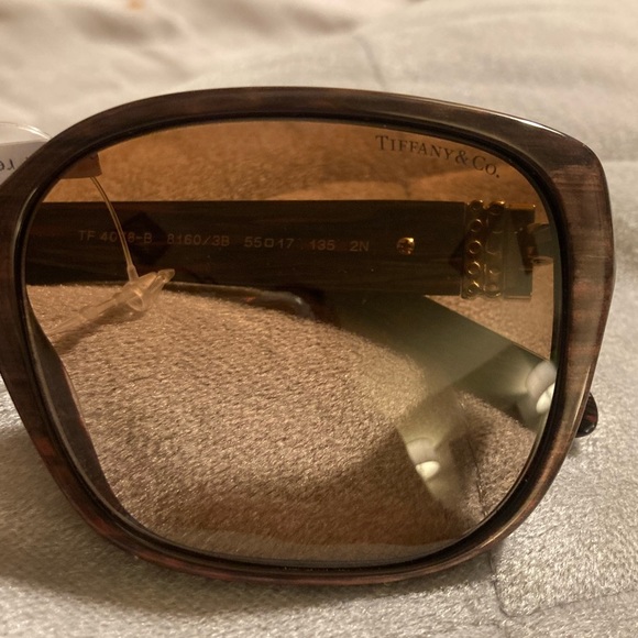 Nwt, Authentic Tiffany & Co. 8160/3B Elegant Pearl Brown Marbled Sunglasses - Picture 10 of 16